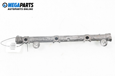 Fuel rail for Mitsubishi Galant VI Sedan (09.1996 - 10.2004) 2.5 V6 24V (EA5A), 160 hp