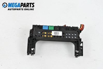 Fuse box for Mercedes-Benz B-Class Hatchback I (03.2005 - 11.2011) B 200 (245.233), 136 hp