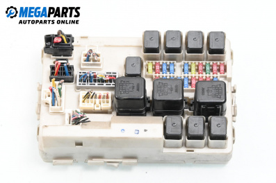 Fuse box for Nissan Murano I SUV (08.2003 - 09.2008) 3.5 4x4, 234 hp