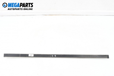 Material profilat exterior for BMW 5 Series E39 Sedan (11.1995 - 06.2003), sedan, position: stânga