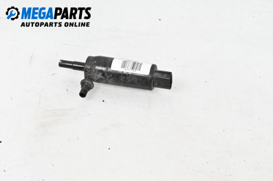 Windshield washer pump for Volkswagen Passat VI ALLTrack (01.2012 - 12.2014)