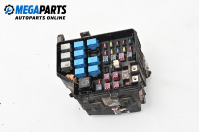 Fuse box for Hyundai Santa Fe I SUV (11.2000 - 03.2006) 2.0 CRDi 4x4, 125 hp