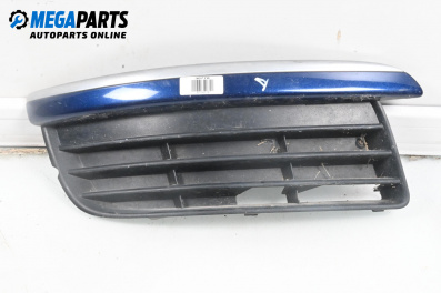 Grilă for Volkswagen Golf V Variant (06.2007 - 07.2009), combi, position: dreapta