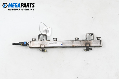 Fuel rail for Mazda 5 Minivan I (02.2005 - 12.2010) 1.8, 116 hp, № 6M8G-9D280