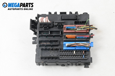 Fuse box for Opel Vectra C Sedan (04.2002 - 01.2009) 1.8 16V, 122 hp