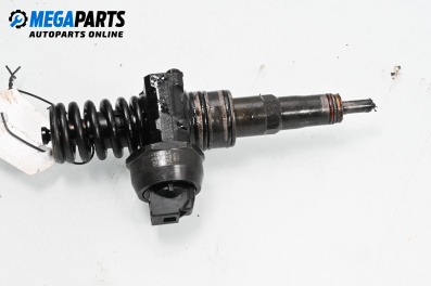 Diesel fuel injector for Volkswagen Passat V Sedan B6 (03.2005 - 12.2010) 2.0 TDI, 140 hp, № 0414720312