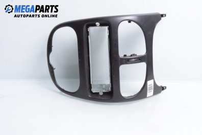 Zentralkonsole for Peugeot 206 Hatchback (08.1998 - 12.2012)