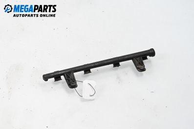 Fuel rail for Dacia Sandero Hatchback I (06.2008 - 12.2012) 1.4 MPI LPG, 72 hp