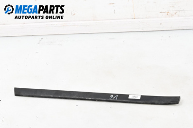 Material profilat ușă for Audi A8 Sedan 4D (03.1994 - 12.2002), sedan, position: stânga - spate