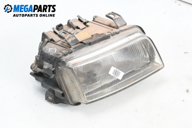 Far for Audi A4 Avant B5 (11.1994 - 09.2001), combi, position: dreapta