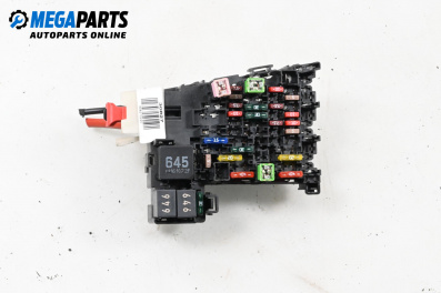 Sicherungskasten for Volkswagen Passat VII Variant B8 (08.2014 - 12.2019) 1.6 TDI, 120 hp