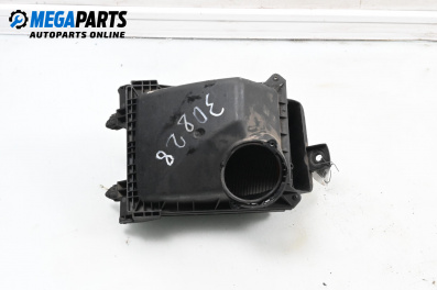 Carcasă filtru de aer for Audi A4 Avant B7 (11.2004 - 06.2008) 3.0 TDI quattro