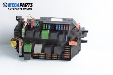 Sicherungskasten for Mercedes-Benz S-Class Sedan (W221) (09.2005 - 12.2013) S 320 CDI 4-matic (221.080, 221.180), 235 hp