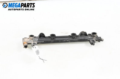 Rampă combustibil for Volkswagen Polo Hatchback IV (10.2001 - 12.2005) 1.4 16V, 75 hp