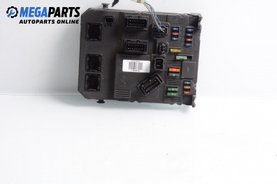 Fuse box for Peugeot 206 Hatchback (08.1998 - 12.2012) 1.4 16V, 88 hp