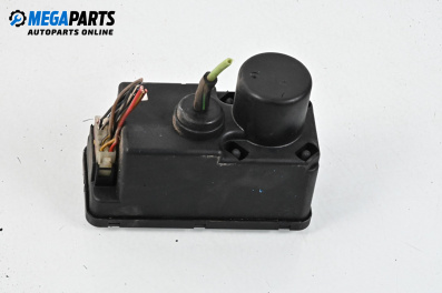 Central lock vacuum pump for Volkswagen Passat II Sedan B3, B4 (02.1988 - 12.1997), 5 doors