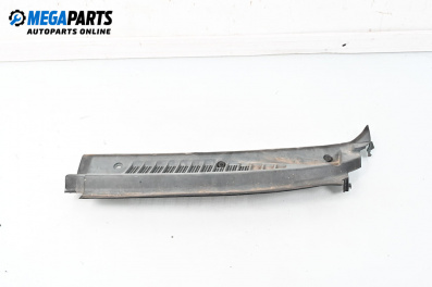 Capac sub ștergătoare for Land Rover Freelander SUV I (02.1998 - 10.2006), 3 uși, suv