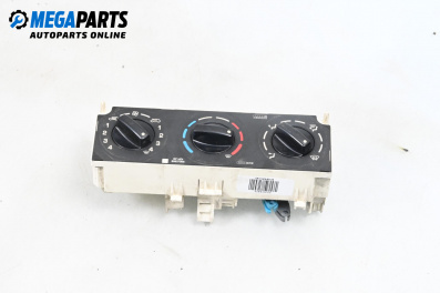 Panel heating for Peugeot Partner Combispace (05.1996 - 12.2015)