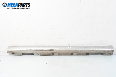 Prag exterior for Toyota Corolla Verso II (03.2004 - 04.2009), 5 uși, monovolum, position: dreapta