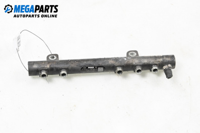 Fuel rail for Fiat Punto Grande Punto (06.2005 - 07.2012) 1.3 D Multijet, 75 hp, № Bosch 0445214086