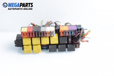 Fuse box for Mercedes-Benz S-Class Sedan (W220) (10.1998 - 08.2005) S 320 (220.065, 220.165), 224 hp