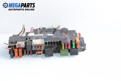 Fuse box for Mercedes-Benz S-Class Sedan (W220) (10.1998 - 08.2005) S 320 (220.065, 220.165), 224 hp