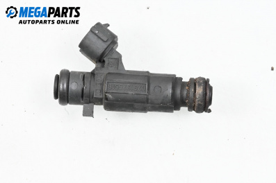 Gasoline fuel injector for Audi A8 Sedan 4E (10.2002 - 07.2010) 4.2 quattro, 335 hp