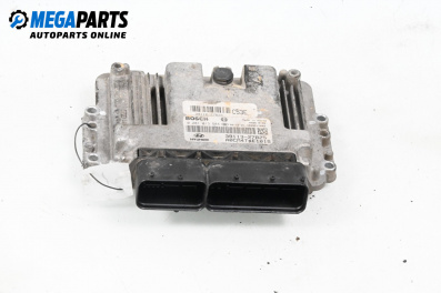 ECU for Hyundai Santa Fe II SUV (10.2005 - 12.2012) 2.2 CRDi 4x4, 155 hp, № 0281013584