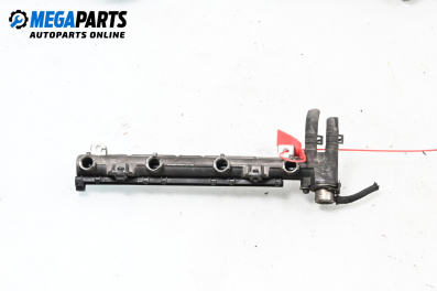 Fuel rail for Volkswagen Golf IV Hatchback (08.1997 - 06.2005) 1.4 16V, 75 hp