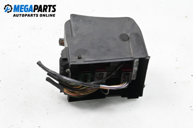 Fuse box for Citroen Xsara Picasso (09.1999 - 06.2012) 1.6 HDi, 109 hp