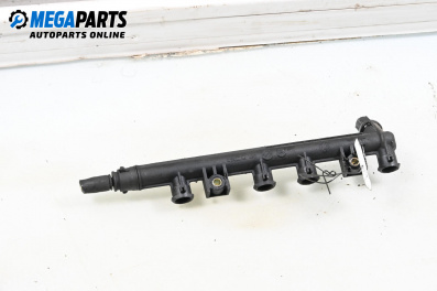 Fuel rail for Fiat Punto Hatchback II (09.1999 - 07.2012) 1.2 60 (188.030, .050, .130, .150, .230, .250), 60 hp