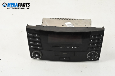 CD player for Mercedes-Benz E-Class Sedan (W211) (03.2002 - 03.2009)