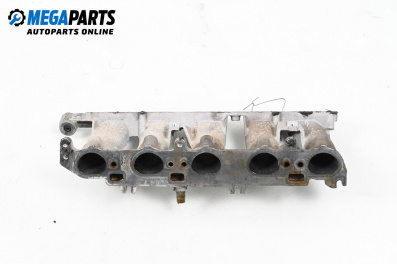 Intake manifold for Volvo V50 Estate (12.2003 - 12.2012) 2.4, 140 hp