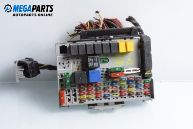 Fuse box for Opel Zafira A Minivan (04.1999 - 06.2005) 1.6 16V, 101 hp