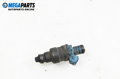 Gasoline fuel injector for Volkswagen Polo Variant (04.1997 - 09.2001) 1.6, 101 hp