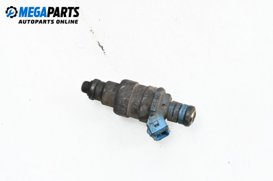 Gasoline fuel injector for Volkswagen Polo Variant (04.1997 - 09.2001) 1.6, 101 hp