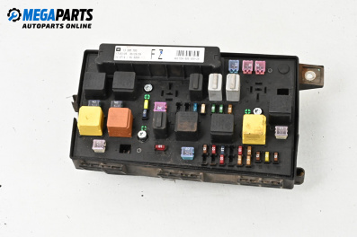 Fuse box for Opel Astra H Estate (08.2004 - 05.2014) 1.7 CDTI, 101 hp