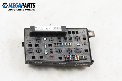 Fuse box for Opel Astra H Estate (08.2004 - 05.2014) 1.6, 105 hp, № 13206753