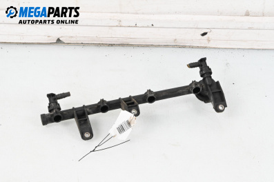 Fuel rail for Renault Megane Scenic (10.1996 - 12.2001) 1.6 e (JA0F), 90 hp