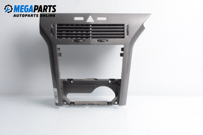 Central console for Opel Astra H Hatchback (01.2004 - 05.2014)