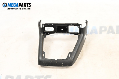 Zentralkonsole for Ford Mondeo III Hatchback (10.2000 - 03.2007)