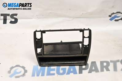 Zentralkonsole for Volkswagen Passat IV Sedan B5.5 (10.2000 - 12.2005)