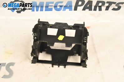 Central console for Volkswagen Golf V Hatchback (10.2003 - 02.2009)