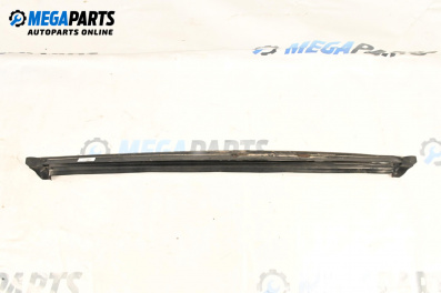 Material profilat exterior for Land Rover Freelander SUV I (02.1998 - 10.2006), suv, position: din spate