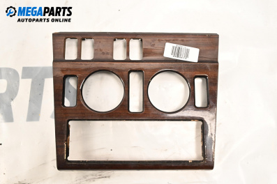 Central console for Mercedes-Benz C-Class Sedan (W202) (03.1993 - 05.2000)