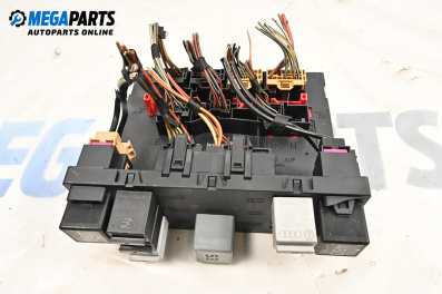 Fuse box for Volkswagen Touran Minivan I (02.2003 - 05.2010) 1.4 TSI EcoFuel, 150 hp