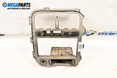 Central console for Kia K2700 Van / Platform II (01.2004 - ...)