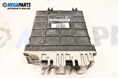 ECU for Volkswagen Golf III Hatchback (08.1991 - 07.1998) 1.6, 101 hp, № 0261200267