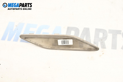 Plafonieră interioară for BMW 5 Series E39 Sedan (11.1995 - 06.2003)