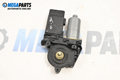 Motor macara geam for Volkswagen Passat III Sedan B5 (08.1996 - 12.2001), 5 uși, sedan, position: dreaptă - fața